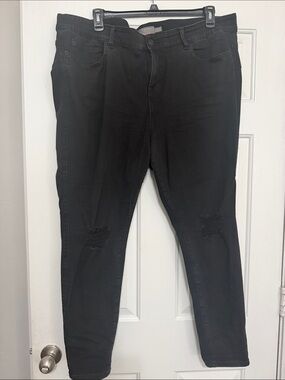 torrid Black Skinny Jeans with Subtle Knee Rips